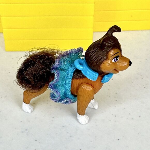 Polly Pocket Folding Pet House Closet 2001 Origin Products & Dog - Picture 3 of 10